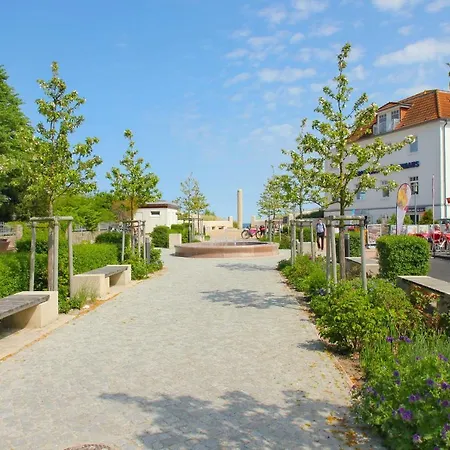 Freya Haus - Terrasse, Garten, Meerblick Wiek auf Rügen